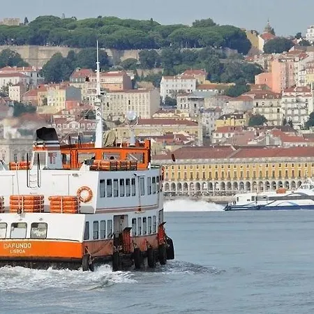 Big With A Terrace Almada