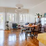 דירה Big With A Terrace אלמאדה